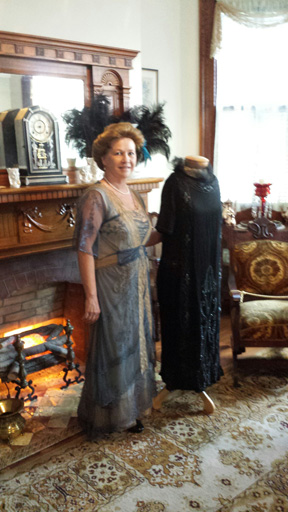 Downton
Abbey Tea - Docent Lucy Ray